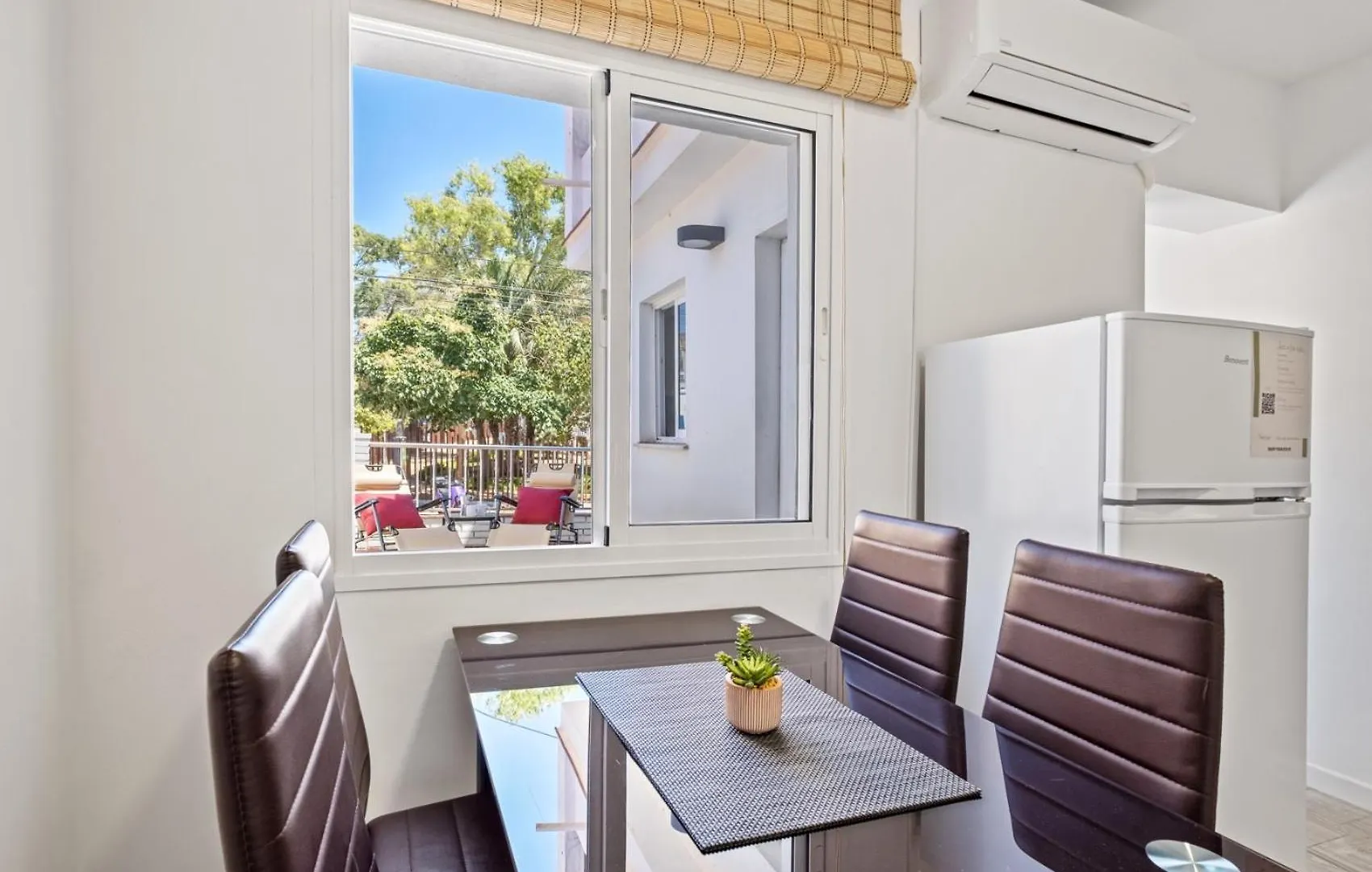 Apartamento En La Playa Con Terraza Málaga