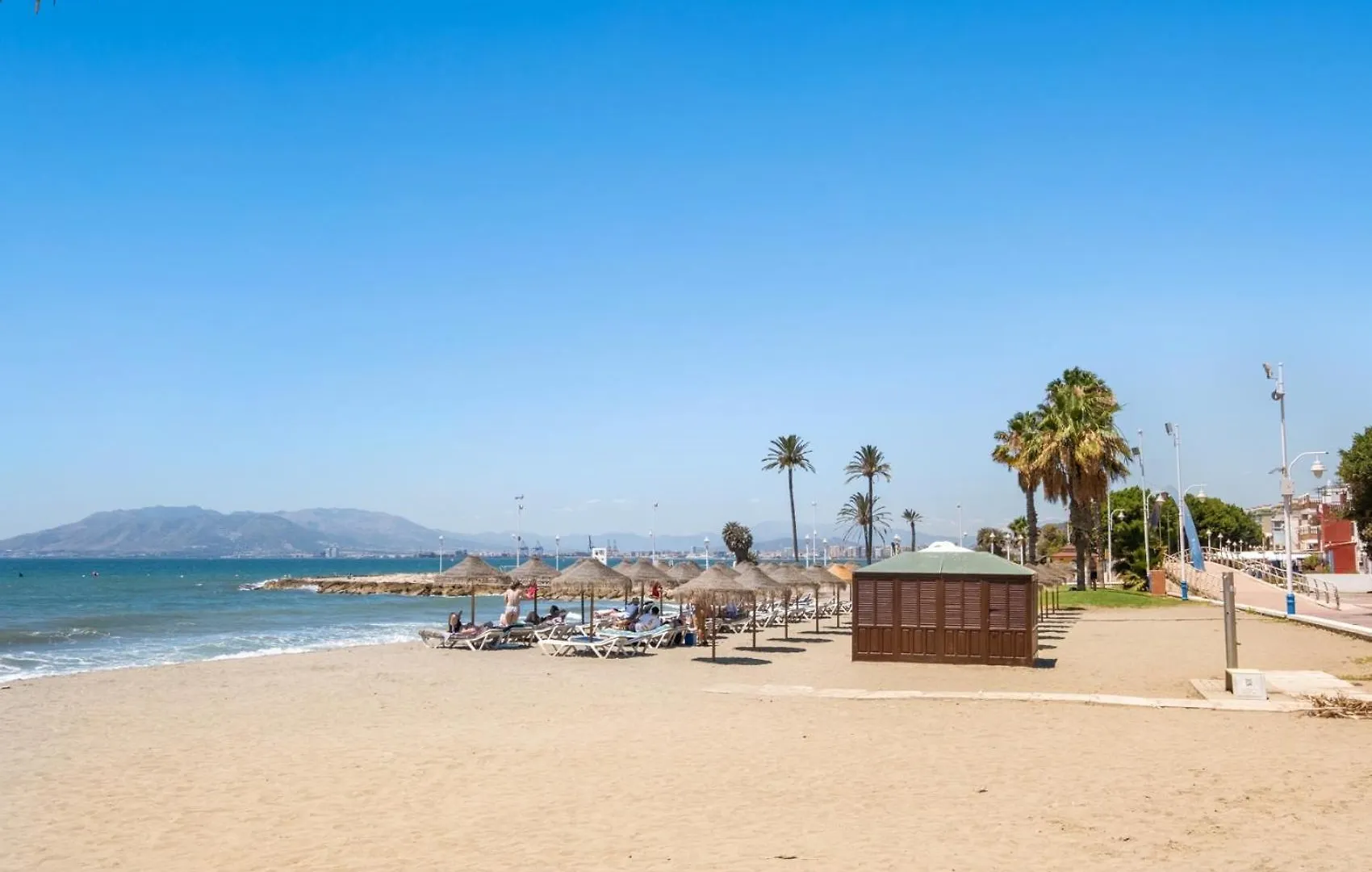 Apartamento En La Playa Con Terraza Málaga