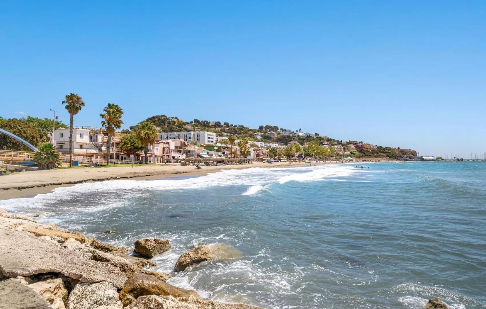 Apartamento En La Playa Con Terraza Málaga